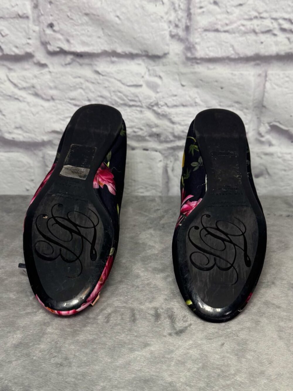 Ted Baker Black Floral Ballet Flats - Picture 5 of 6
